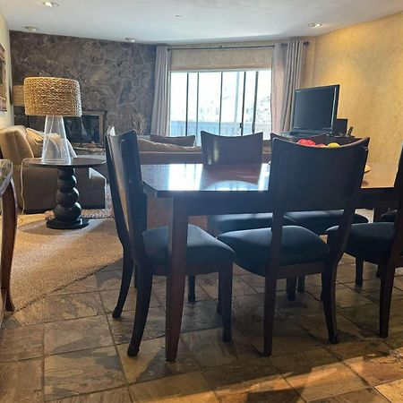 וייל Best Location In The Heart Of Lions Head, Ski Lockers, Jacuzzi And Pool מראה חיצוני תמונה