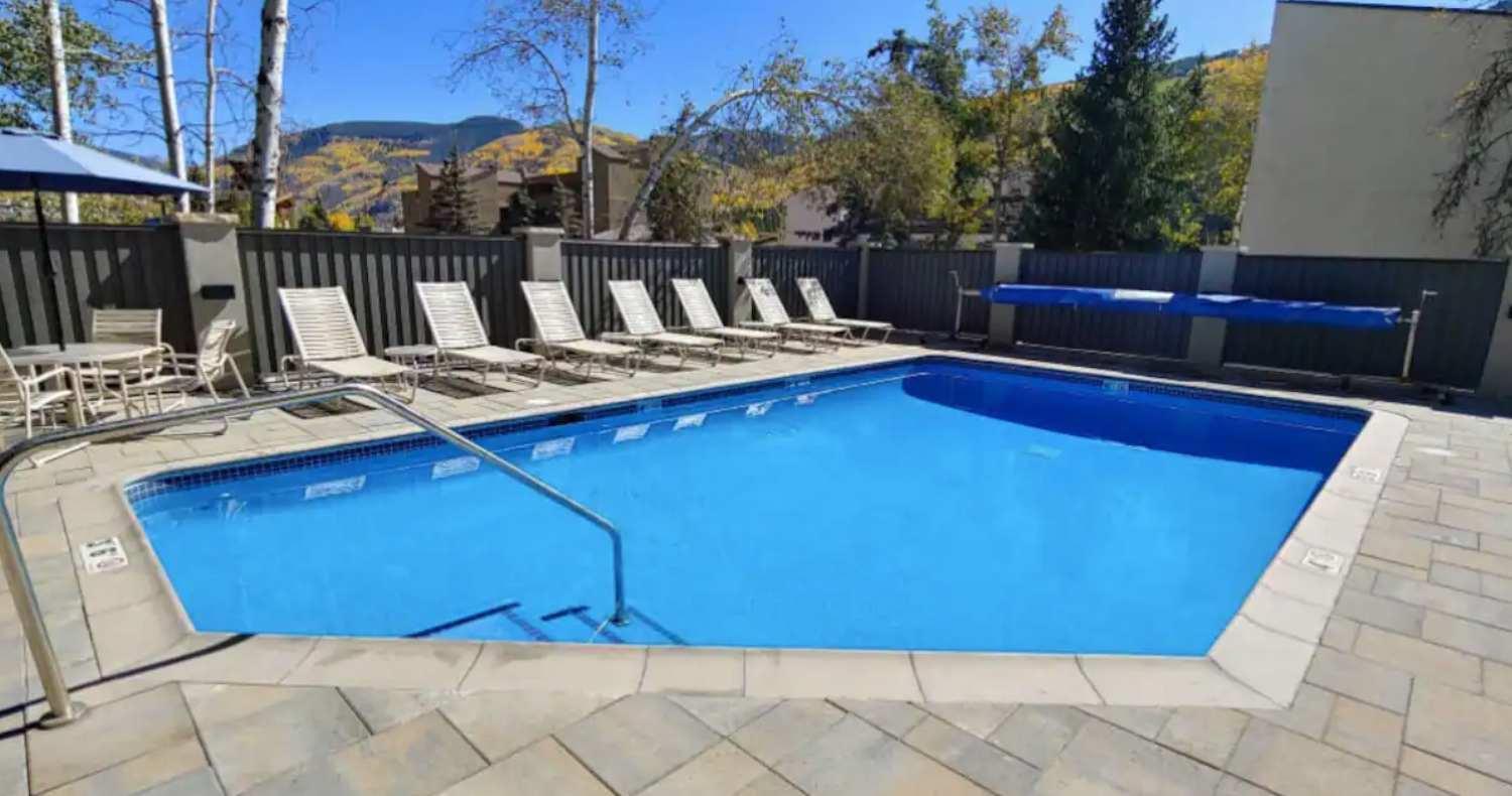 וייל Best Location In The Heart Of Lions Head, Ski Lockers, Jacuzzi And Pool מראה חיצוני תמונה