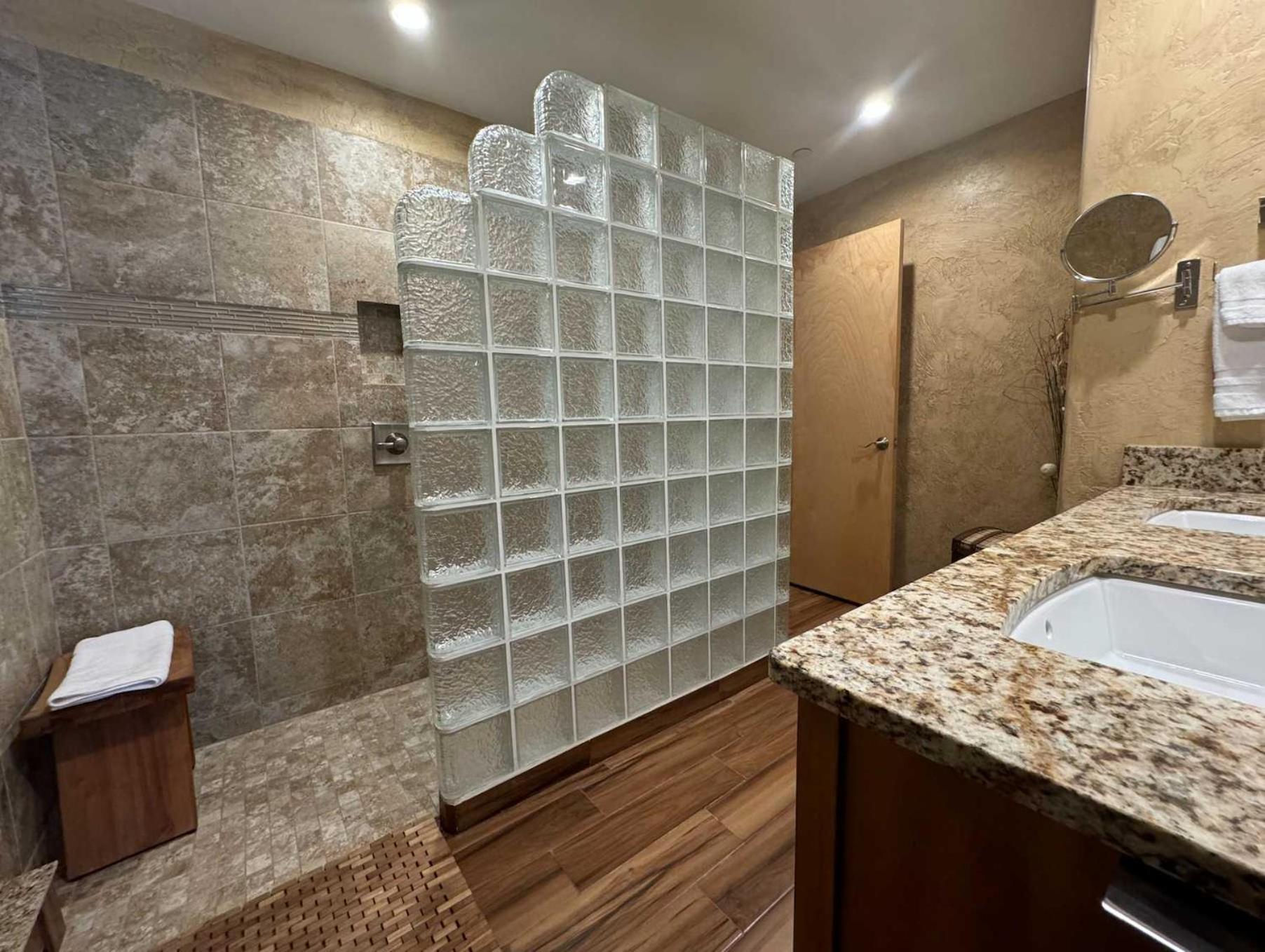 וייל Best Location In The Heart Of Lions Head, Ski Lockers, Jacuzzi And Pool מראה חיצוני תמונה
